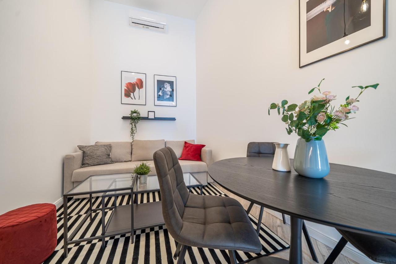 K33- Boutique Apartments, Best Location, By Bqa Budapest Eksteriør bilde