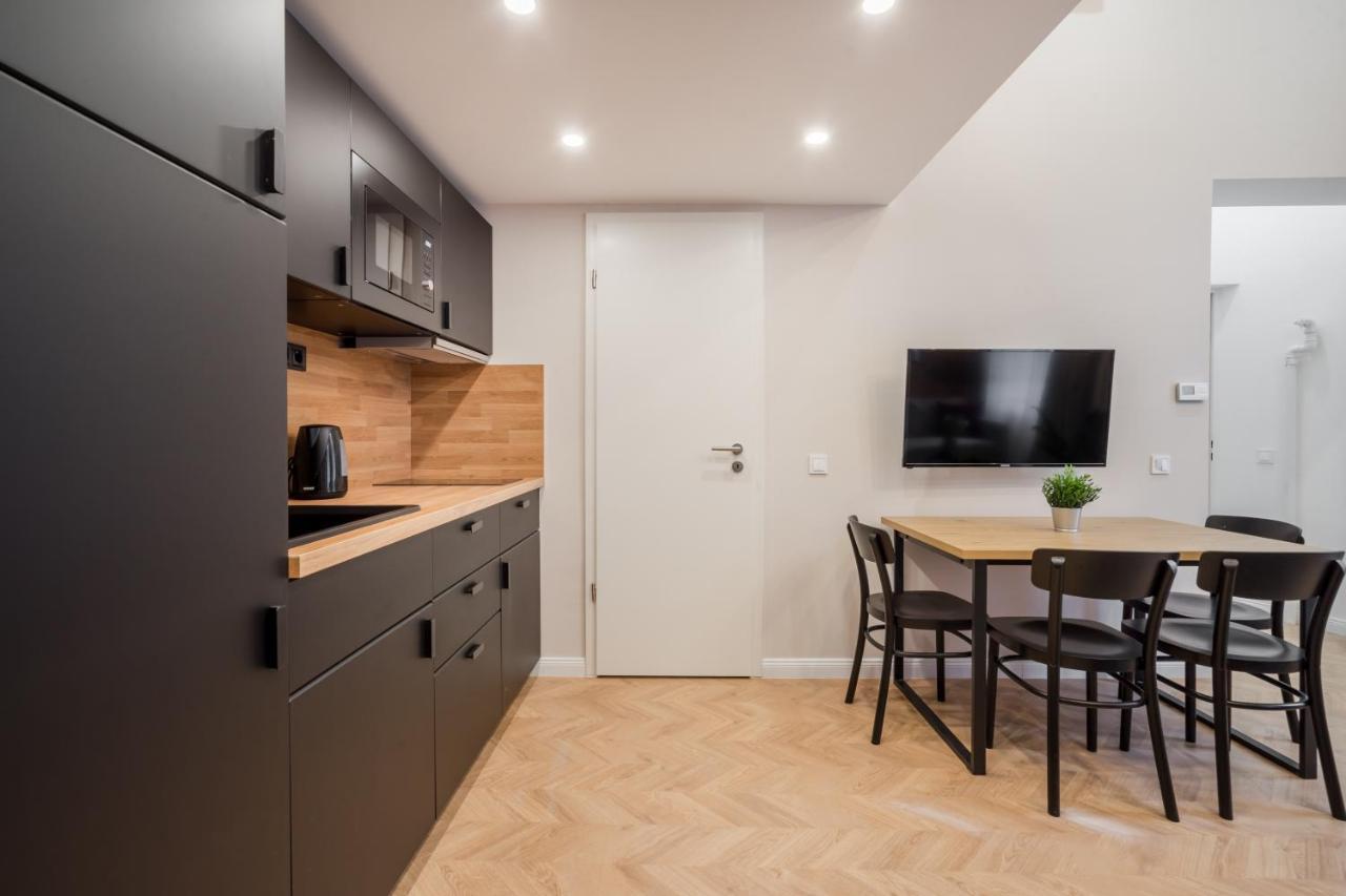 K33- Boutique Apartments, Best Location, By Bqa Budapest Eksteriør bilde